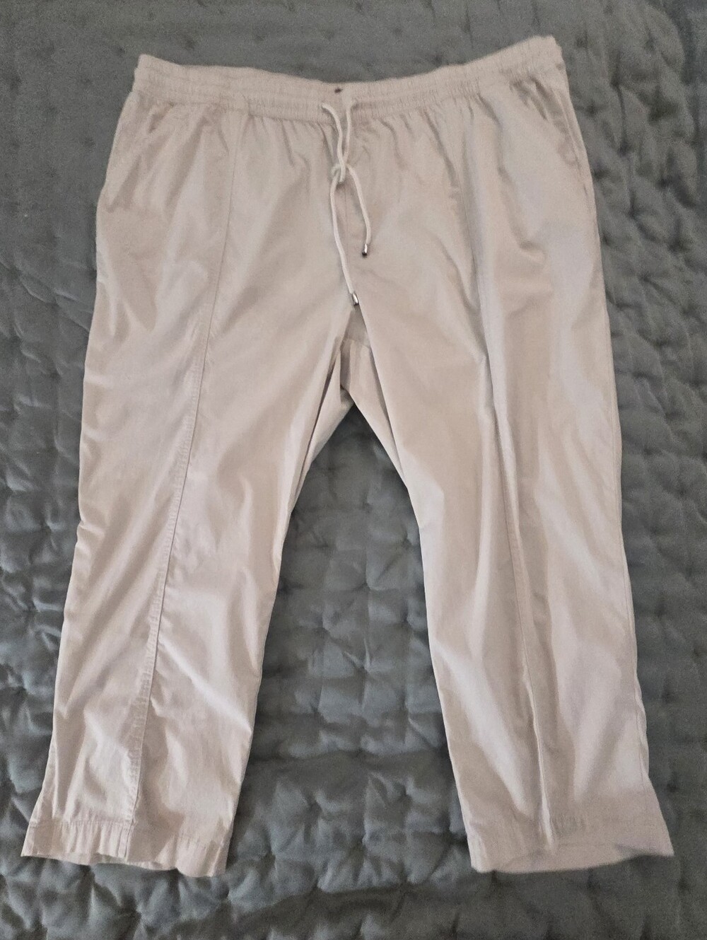 NWT Torrid Crop Stretch Poplin Pant - Picture 5 of 12